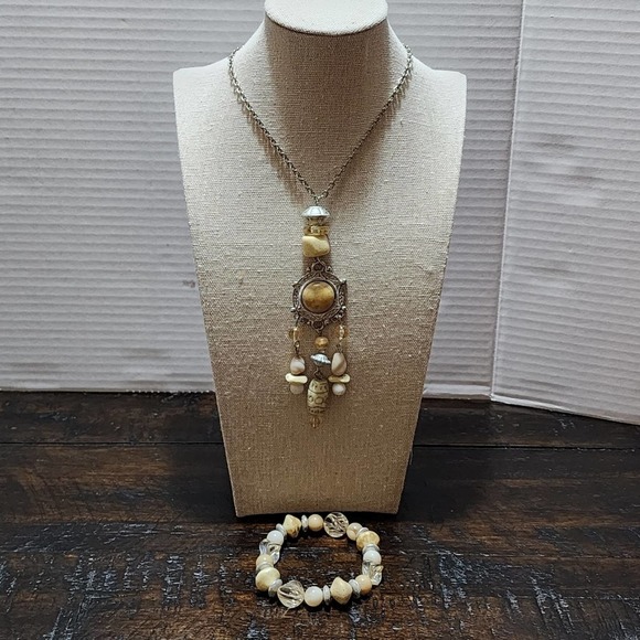 Treska necklace beaded tassel necklace and beaded stretch bracelet - Picture 5 of 8